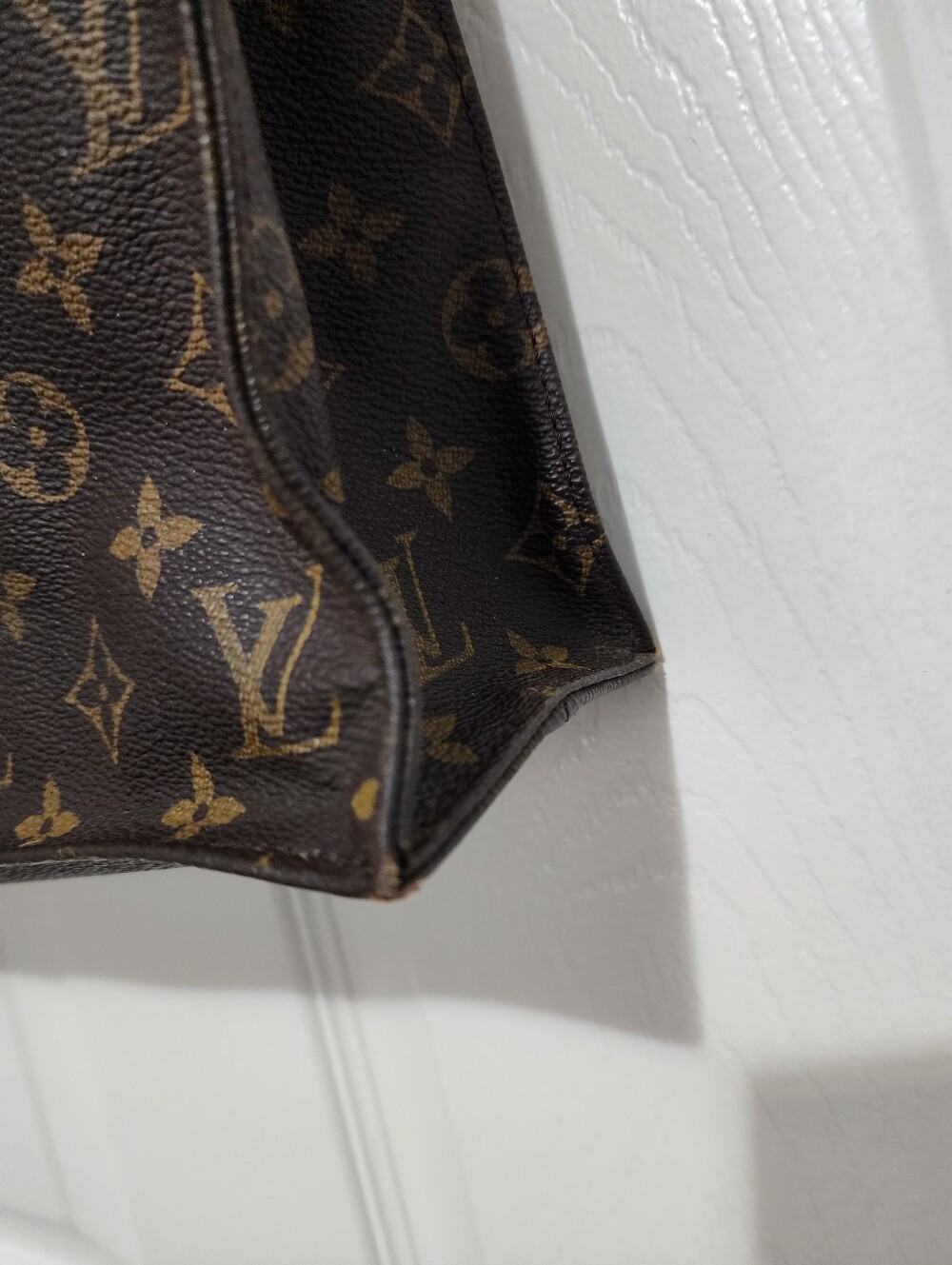 Authentic Louis Vuitton Sac Plat (Replacement Handles Included) - Picture 5 of 12